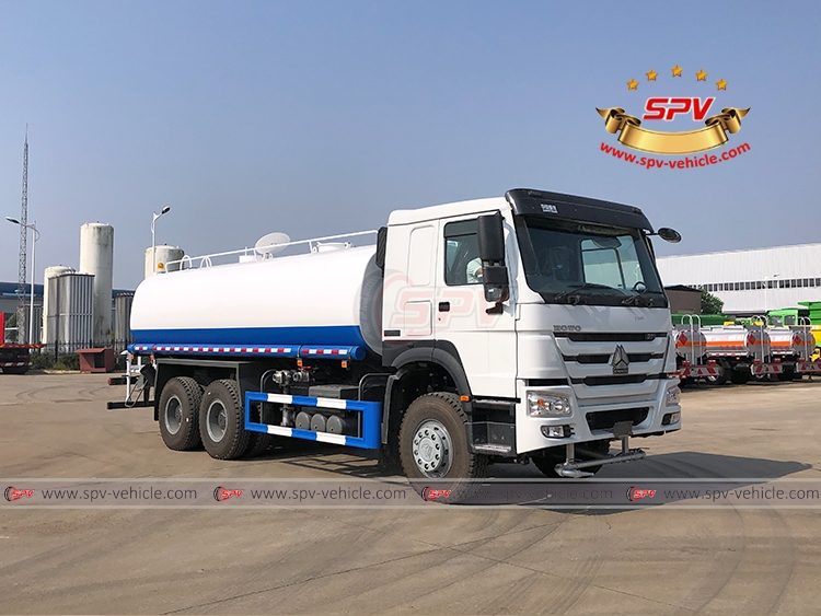 20,000 Litres Water Spraying Truck Sinotruk - RF
